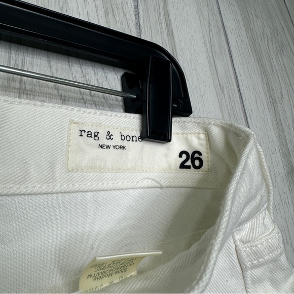 NWT Rag & Bone Boy Shorts White Martini size 26 NEW *FLAWED* - Picture 11 of 14